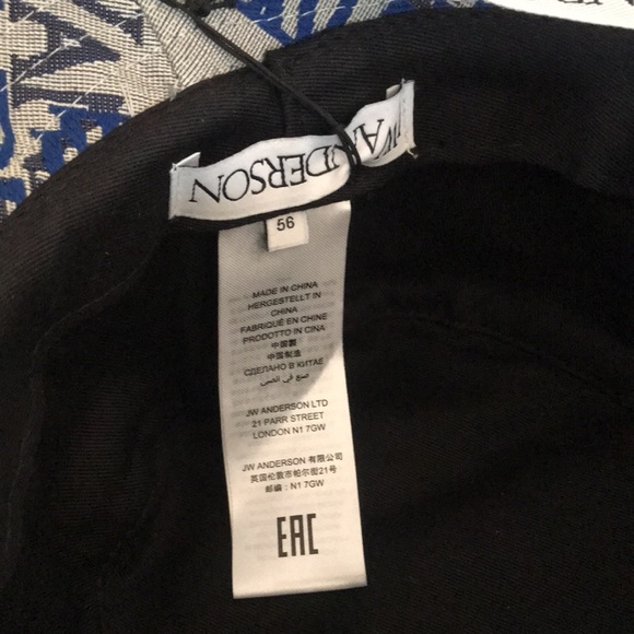 JW ANDERSON asymmetric bucket hat - Picture 9 of 9